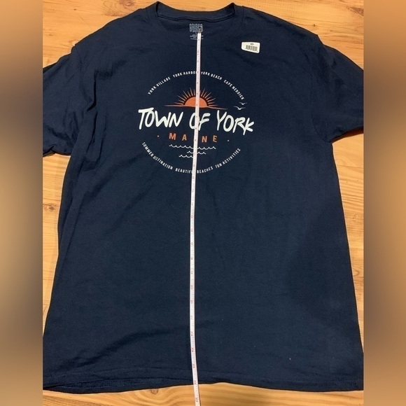 TOWN of York Maine Tee (Sz L) - Picture 3 of 4